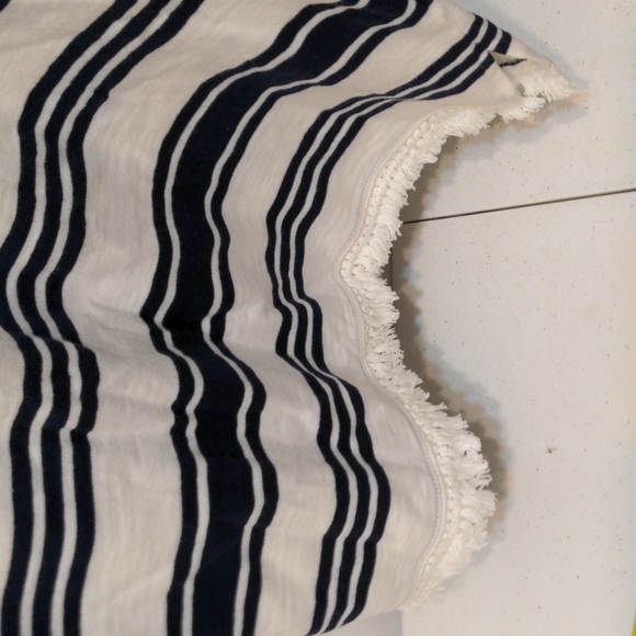 SALE Resolve Joie black and white dress size small - Picture 4 of 6